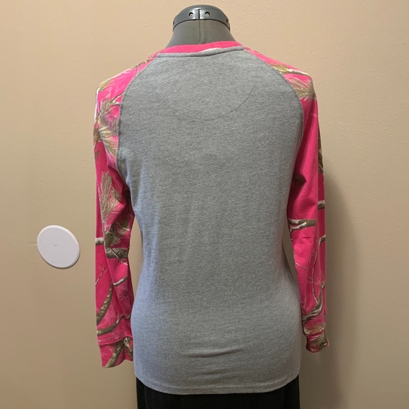 Adult Small Realtree Long-Sleeved Tee - Picture 4 of 7